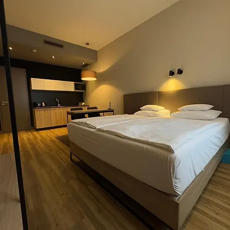 Apartament Avenue Legerova 19