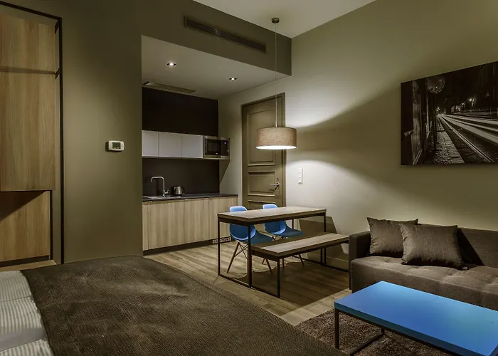 Appartement Avenue Legerova 19 *
