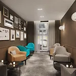 Appartamento Avenue Legerova 19 *