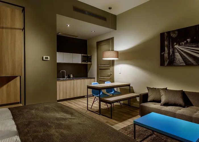 Daire Avenue Legerova 19