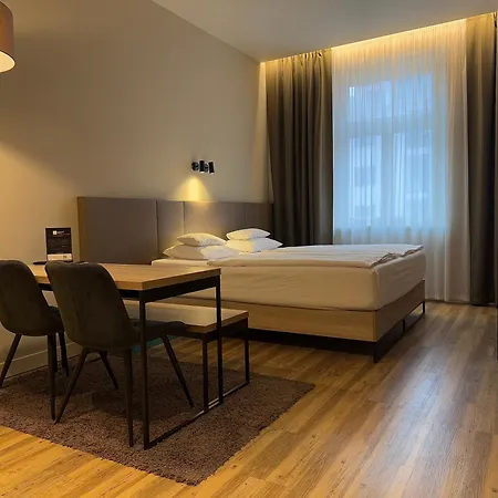 Apartament Avenue Legerova 19 *