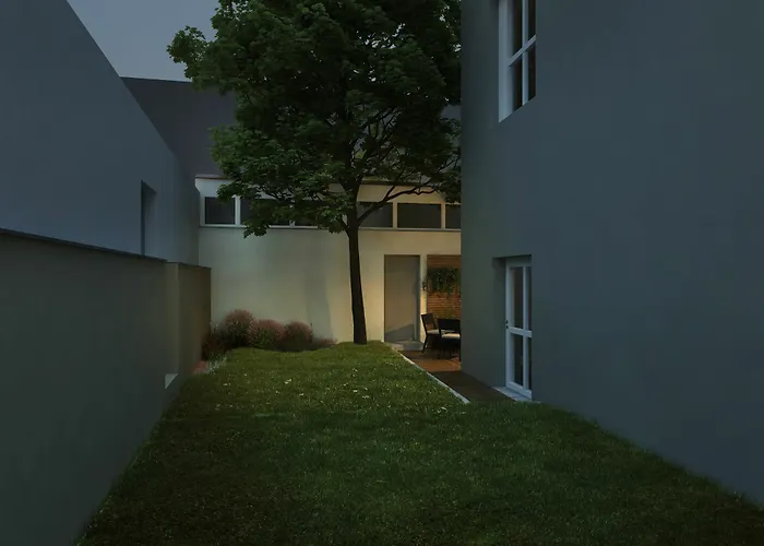 Avenue Legerova 19 *